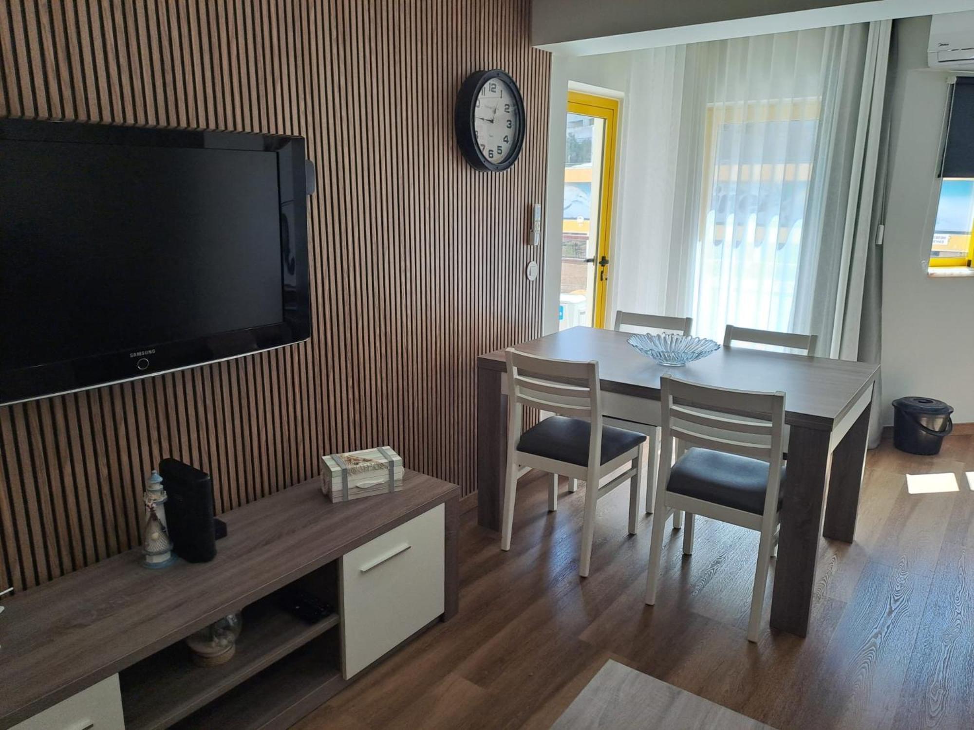 Apartment Oasis Apartment, Da Rocha *