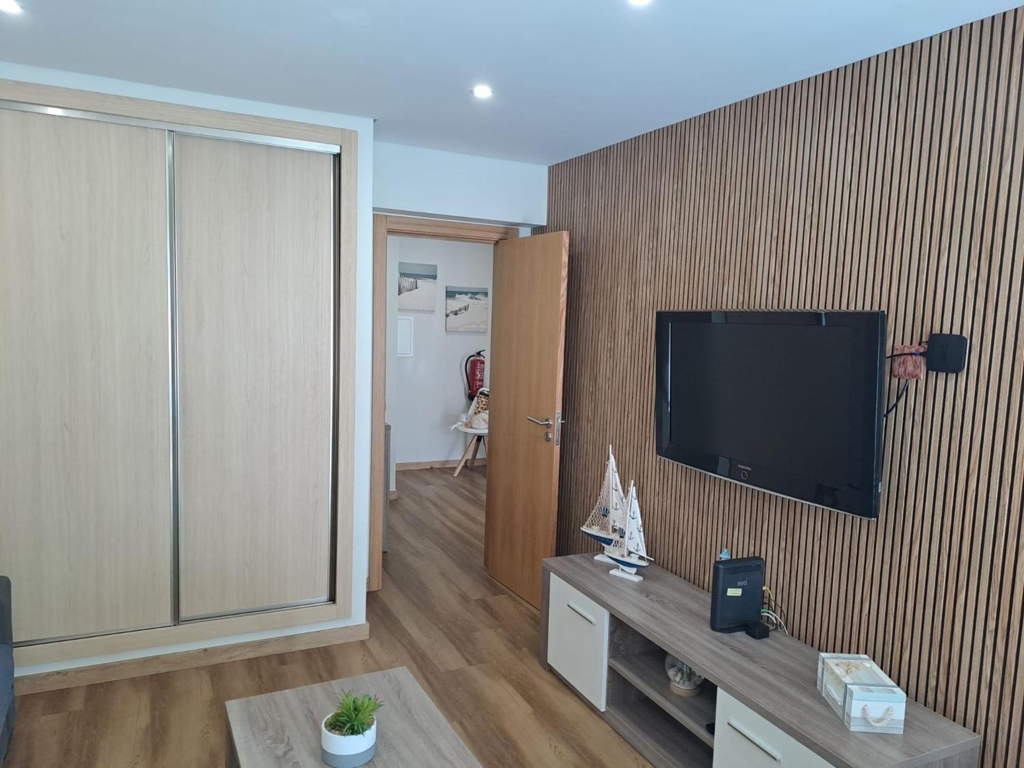 Oasis Apartment, Da Rocha *
